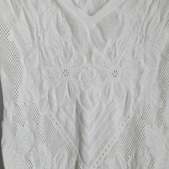 * SOLD Bebe Laser Cut Nylon Top XS/ S - Picture 2 of 5